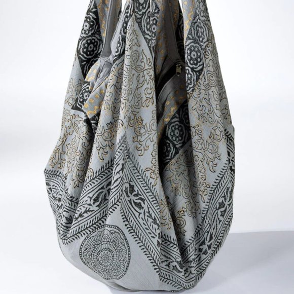 Handcrafted Encore Boho Bag - Picture 5 of 7